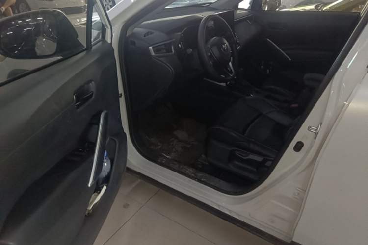 Used Toyota FRONTLANDER 2024 2.0L CVT Elite Edition Driver Seat