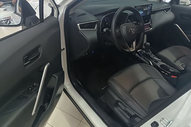 Used Toyota FRONTLANDER 2024 2.0L CVT Elite Plus Edition Driver Seat