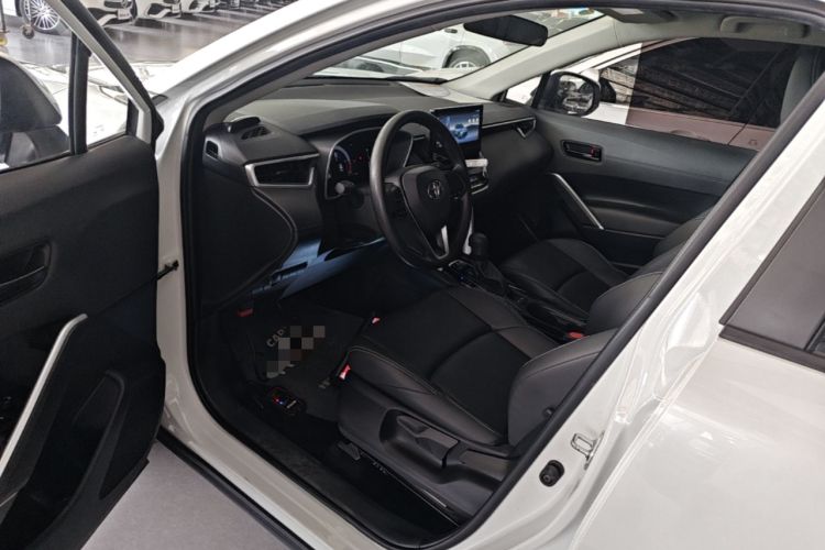 Used Toyota FRONTLANDER 2024 2.0L CVT Elite Plus Edition Driver Seat