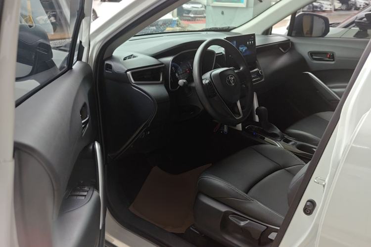 Used Toyota FRONTLANDER 2024 2.0L CVT Elite Plus Edition Driver Seat