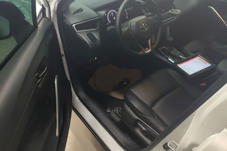 Used Toyota FRONTLANDER 2024 2.0L Smart Electric Hybrid Dual-Engine Leading Edition Driver Seat