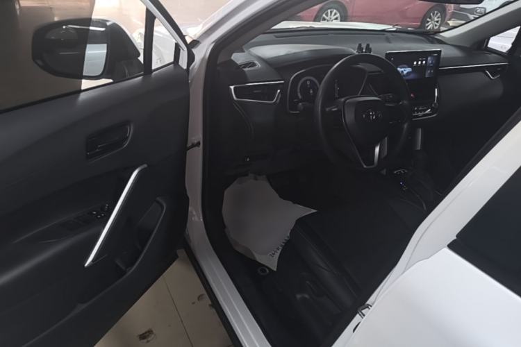 Used Toyota FRONTLANDER 2024 2.0L CVT Elite Plus Edition Driver Seat