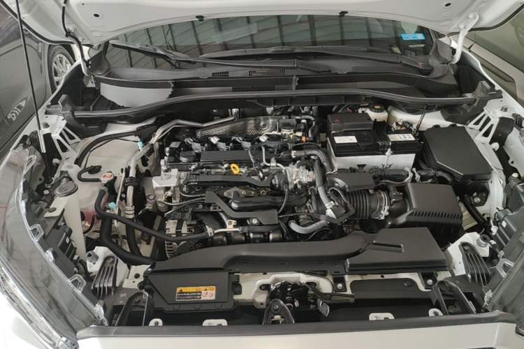 Used Toyota FRONTLANDER 2024 2.0L CVT Elite Edition Engine Bay