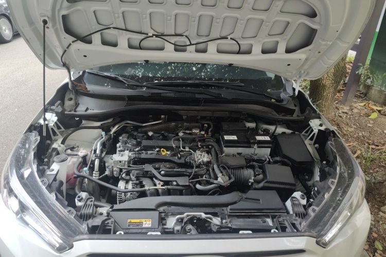Used Toyota FRONTLANDER 2024 2.0L CVT Elite Plus Edition Engine Bay