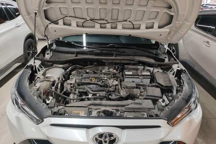 Used Toyota FRONTLANDER 2024 2.0L CVT Elite Plus Edition Engine Bay