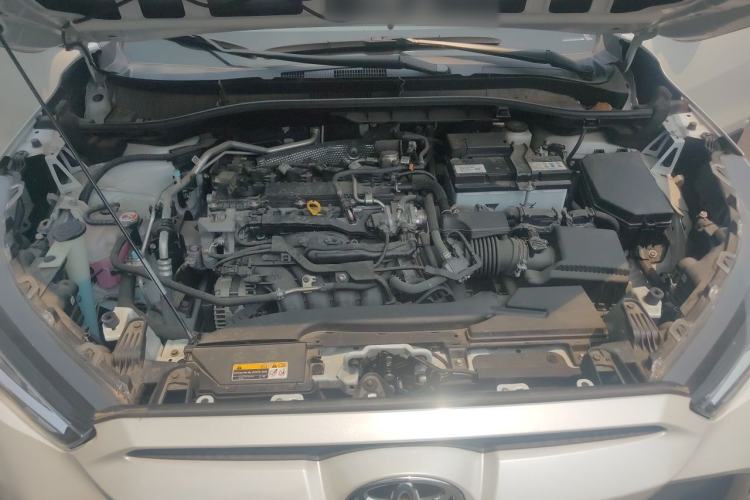 Used Toyota FRONTLANDER 2024 2.0L CVT Elite Edition Engine Bay