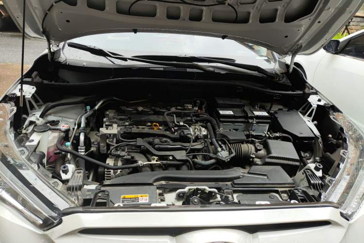 Used Toyota FRONTLANDER 2024 2.0L CVT Elite Edition Engine Bay