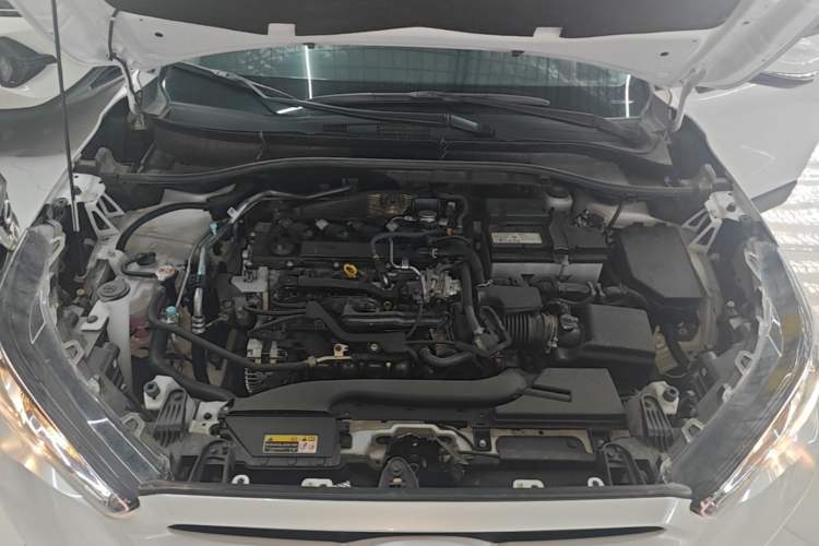 Used Toyota FRONTLANDER 2024 2.0L CVT Elite Plus Edition Engine Bay
