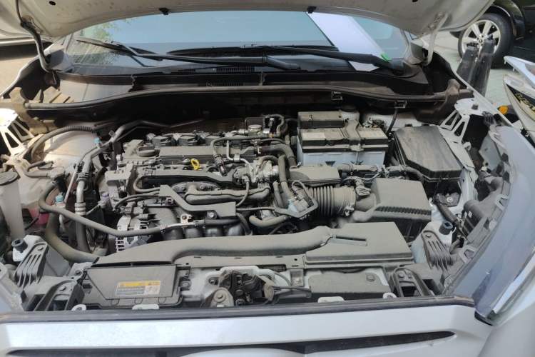 Used Toyota FRONTLANDER 2024 2.0L CVT Elite Edition Engine Bay