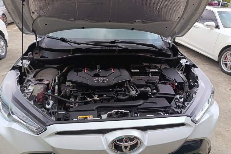 Used Toyota FRONTLANDER 2024 2.0L CVT Elite Edition Engine Bay