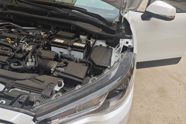 Used Toyota FRONTLANDER 2024 2.0L CVT Elite Edition Engine Bay Left