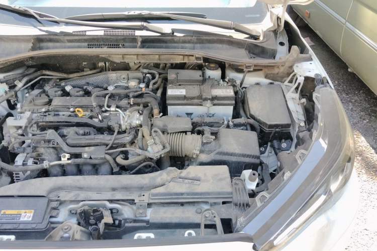 Used Toyota FRONTLANDER 2024 2.0L CVT Elite Edition Engine Bay Left