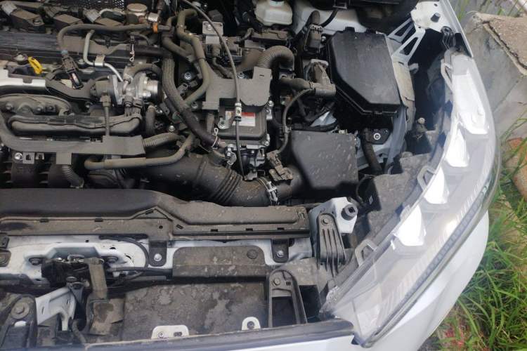Used Toyota FRONTLANDER 2024 2.0L Smart Electric Hybrid Dual-Engine Luxury Edition Engine Bay Left