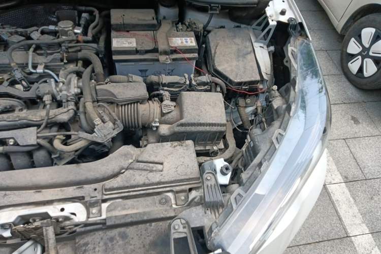 Used Toyota FRONTLANDER 2024 2.0L CVT Elite Edition Engine Bay Left