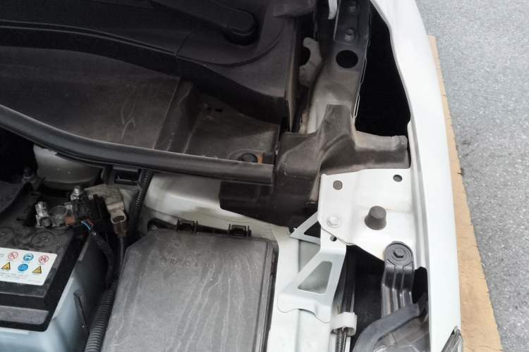 Used Toyota FRONTLANDER 2024 2.0L CVT Leading Edition Engine Bay Left