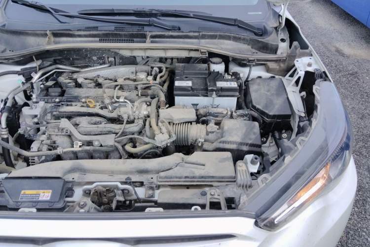 Used Toyota FRONTLANDER 2024 2.0L CVT Elite Edition Engine Bay Left