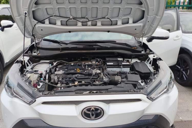 Used Toyota FRONTLANDER 2024 2.0L CVT Elite Edition Engine Bay