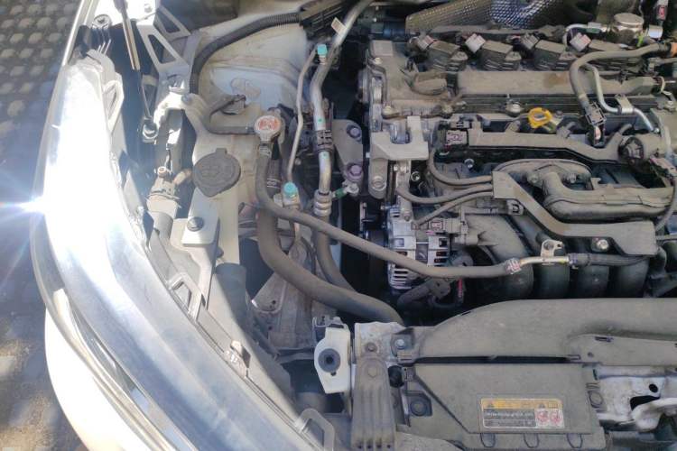 Used Toyota FRONTLANDER 2024 2.0L CVT Elite Plus Edition Engine Bay Right