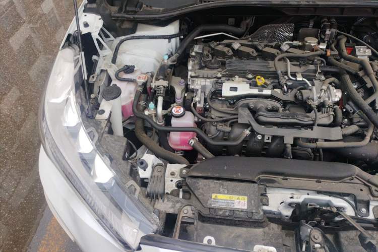 Used Toyota FRONTLANDER 2024 2.0L Smart Electric Hybrid Dual-Engine Luxury Edition Engine Bay Right