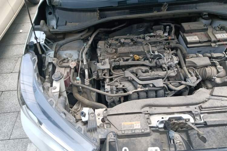 Used Toyota FRONTLANDER 2024 2.0L CVT Elite Edition Engine Bay Right