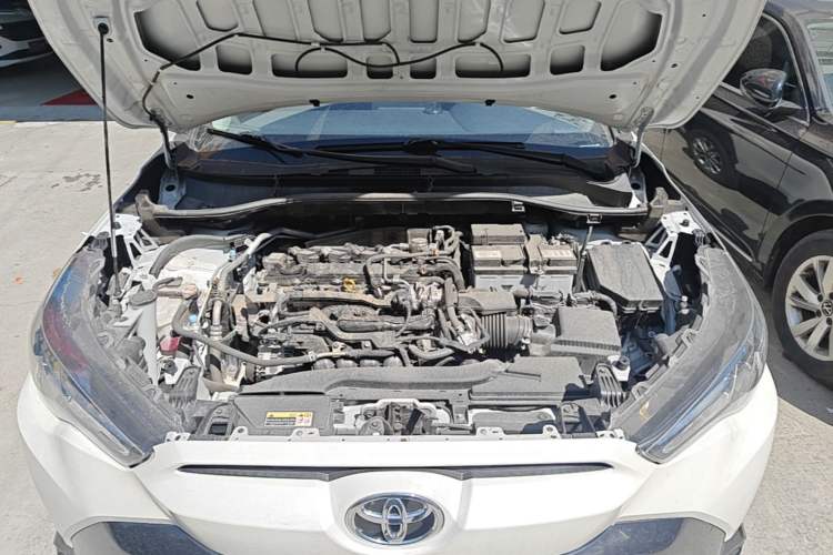 Used Toyota FRONTLANDER 2024 2.0L CVT Elite Plus Edition Engine Bay