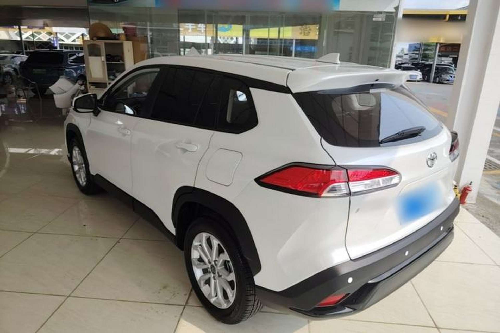Used Toyota FRONTLANDER 2024 2.0L CVT Elite Plus Edition Exterior 2
