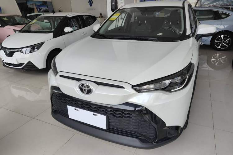 Used Toyota FRONTLANDER 2024 2.0L CVT Elite Plus Edition Exterior 2