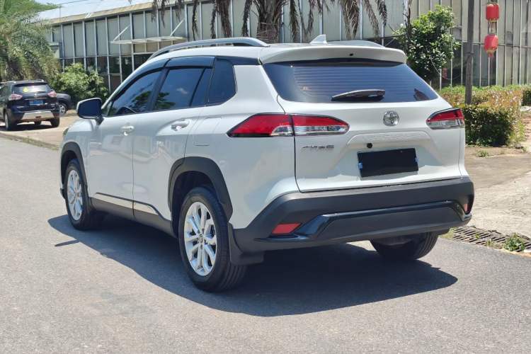 Used Toyota FRONTLANDER 2024 2.0L CVT Elite Plus Edition Exterior 3