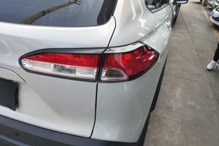 Used Toyota FRONTLANDER 2024 2.0L CVT Elite Plus Edition Exterior 3
