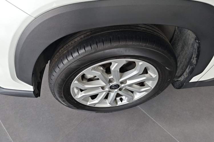Used Toyota FRONTLANDER 2024 2.0L CVT Elite Plus Edition Exterior 4
