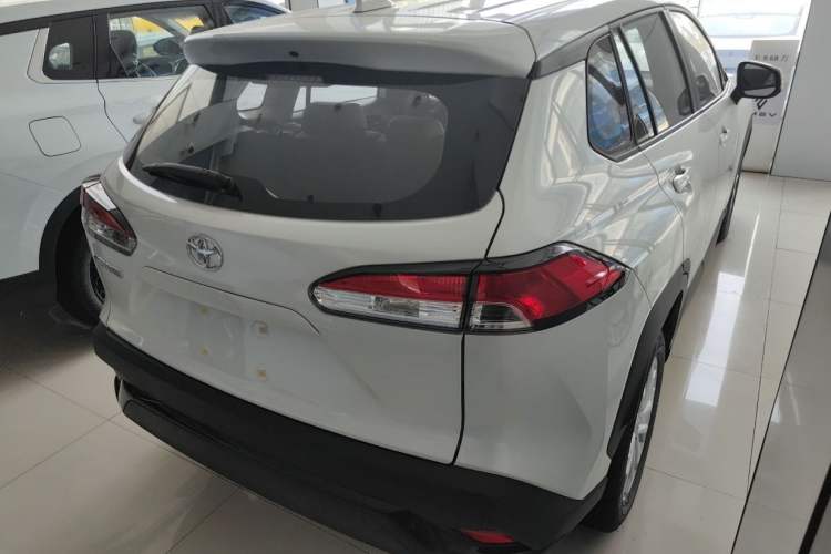 Used Toyota FRONTLANDER 2024 2.0L CVT Elite Plus Edition Exterior 4