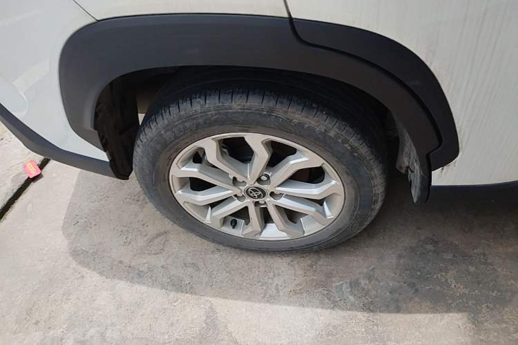 Used Toyota FRONTLANDER 2024 2.0L CVT Elite Plus Edition Exterior 5