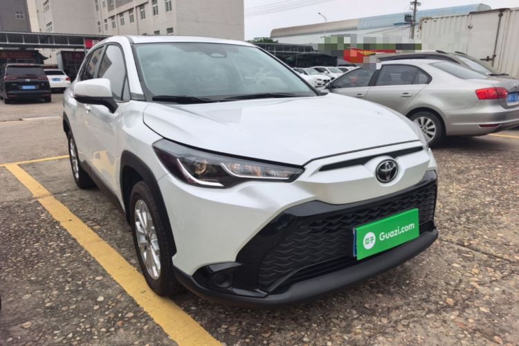 Used Toyota FRONTLANDER 2024 2.0L CVT Leading Edition Front Right 45 Deg