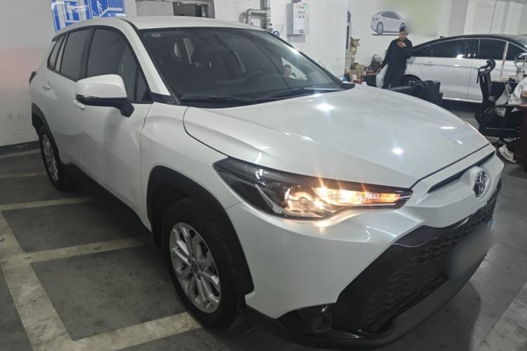 Used Toyota FRONTLANDER 2024 2.0L CVT Elite Plus Edition Front Right 45 Deg
