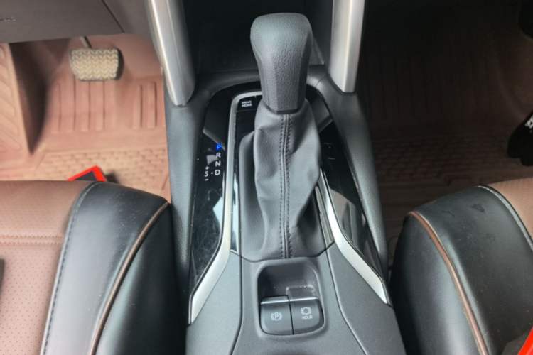 Used Toyota FRONTLANDER 2024 2.0L Smart Electric Hybrid Dual-Engine Leading Edition Gear Lever