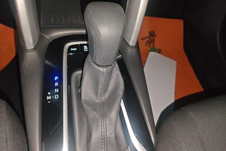 Used Toyota FRONTLANDER 2024 2.0L CVT Leading Edition Gear Lever