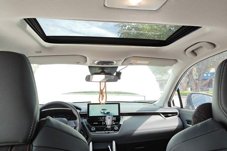 Used Toyota FRONTLANDER 2024 2.0L CVT Luxury Edition Headliner