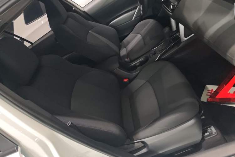 Used Toyota FRONTLANDER 2024 2.0L Smart Electric Hybrid Dual-Engine Leading Edition Interior 1