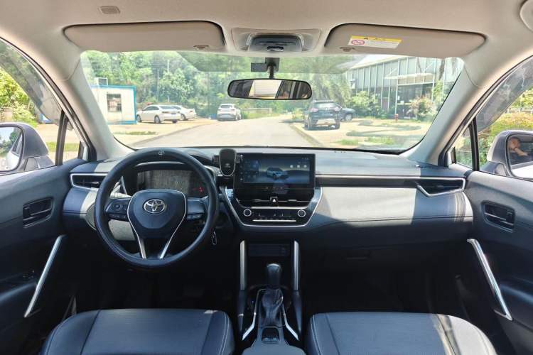 Used Toyota FRONTLANDER 2024 2.0L CVT Elite Plus Edition Interior 1