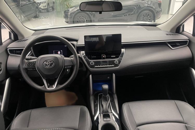 Used Toyota FRONTLANDER 2024 2.0L CVT Elite Plus Edition Interior 1