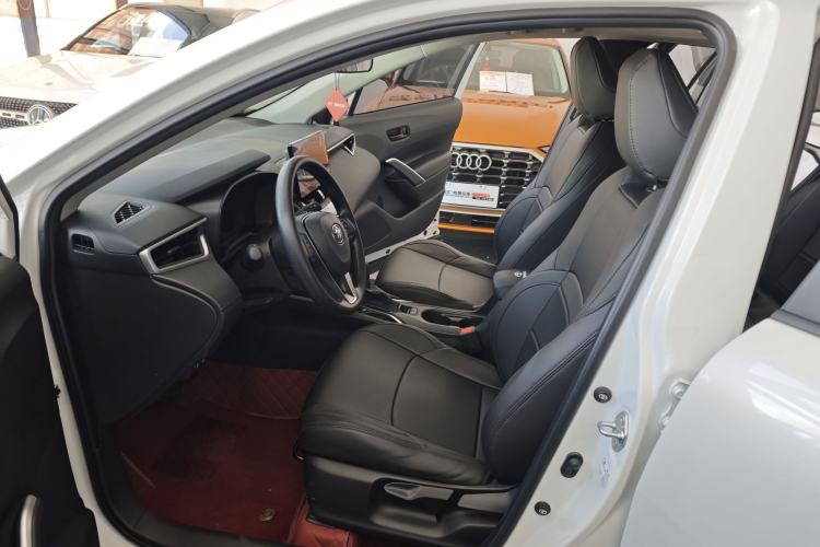 Used Toyota FRONTLANDER 2024 2.0L CVT Leading Edition Interior 1