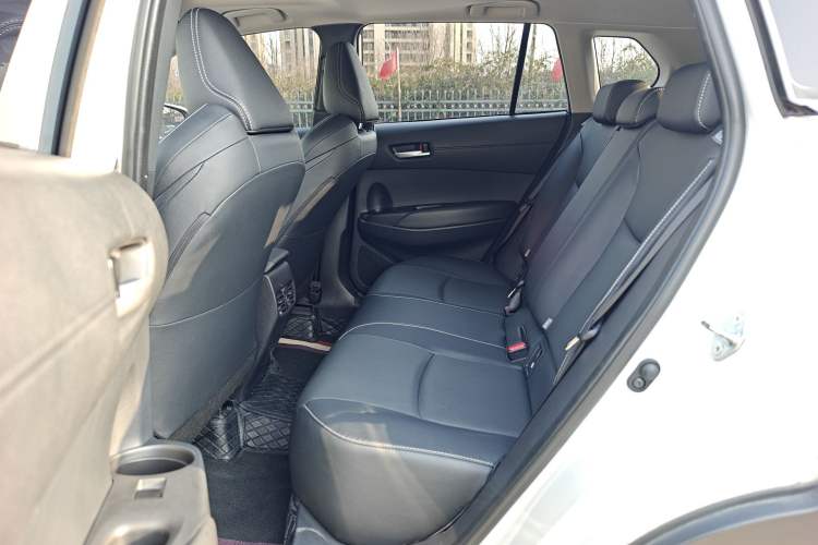 Used Toyota FRONTLANDER 2024 2.0L CVT Luxury Edition Interior 2