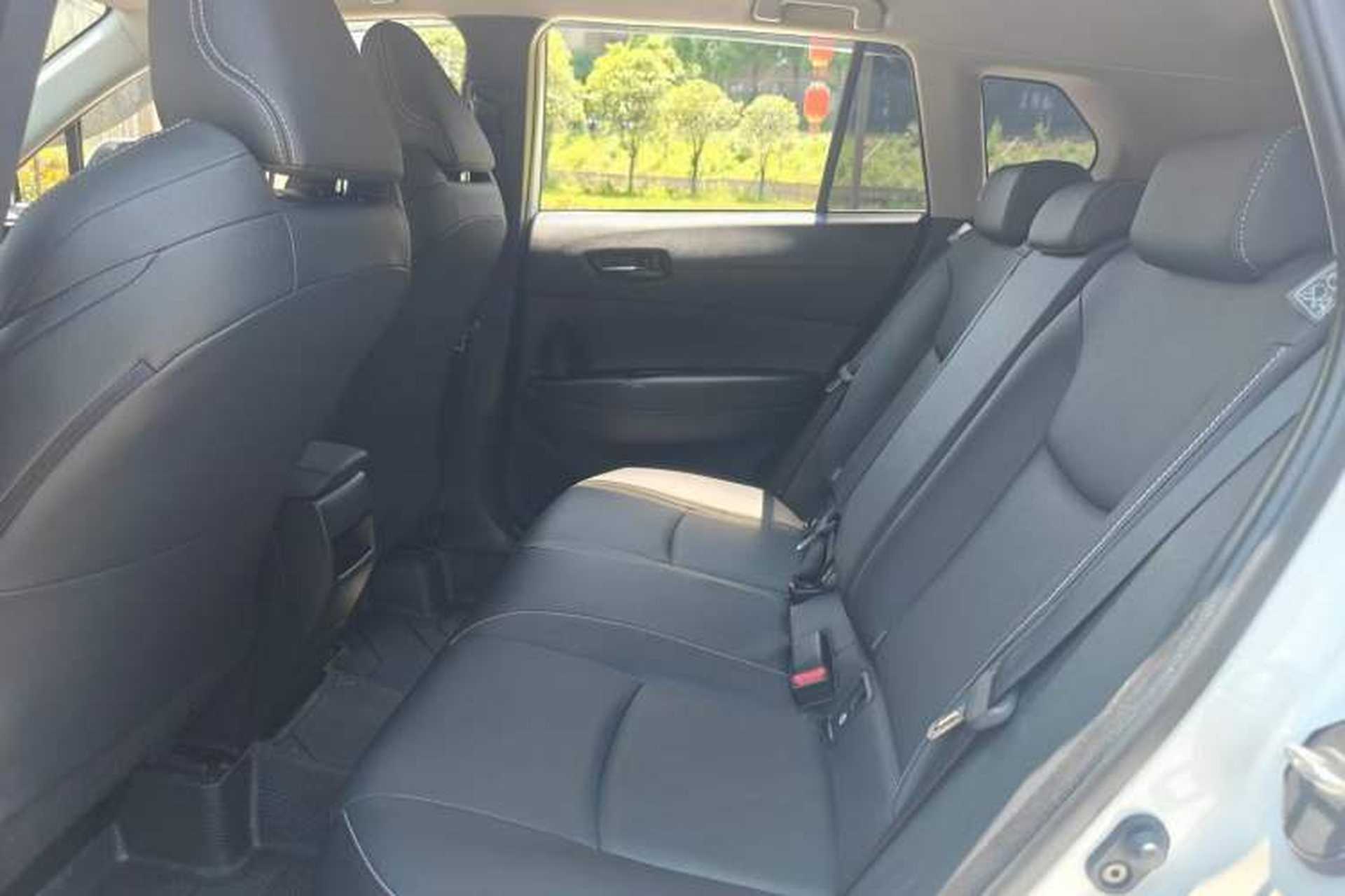 Used Toyota FRONTLANDER 2024 2.0L CVT Elite Plus Edition Interior 3