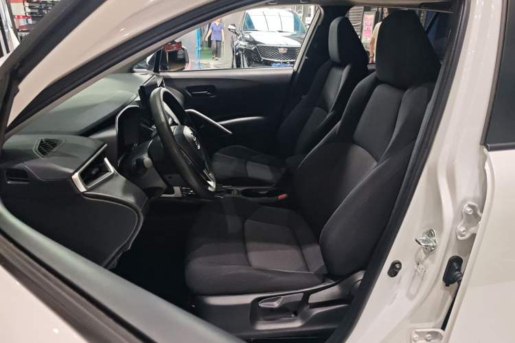 Used Toyota FRONTLANDER 2024 2.0L Smart Electric Hybrid Dual-Engine Leading Edition Interior 7