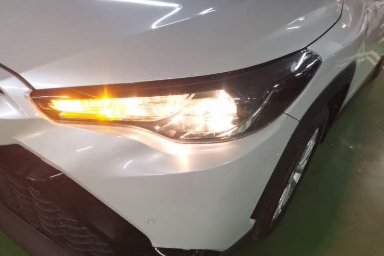 Used Toyota FRONTLANDER 2024 2.0L CVT Elite Plus Edition Left Front Headlight