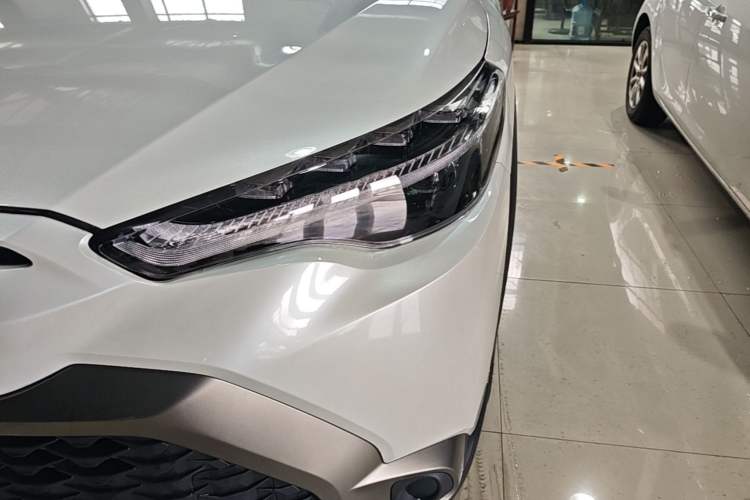 Used Toyota FRONTLANDER 2024 2.0L Smart Electric Hybrid Dual-Engine Luxury Edition Left Front Headlight