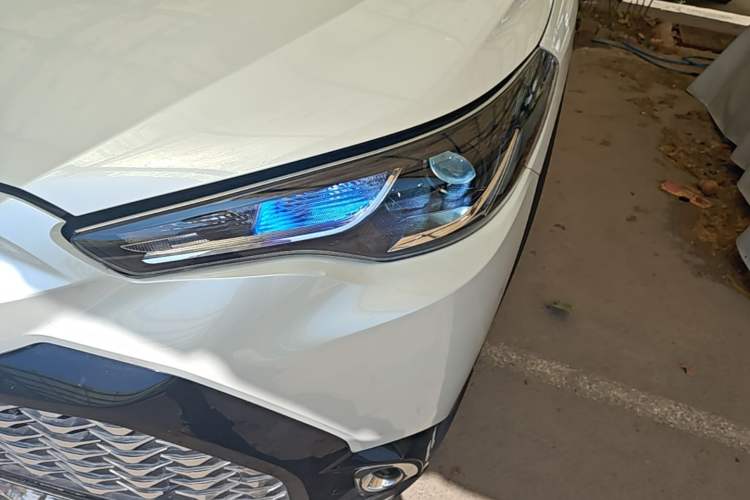 Used Toyota FRONTLANDER 2024 2.0L Smart Electric Hybrid Dual-Engine Leading Edition Left Front Headlight