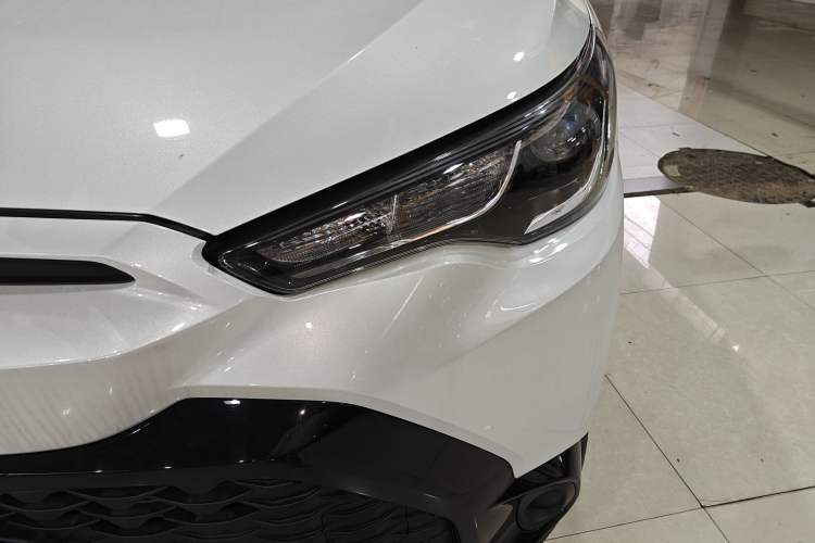 Used Toyota FRONTLANDER 2024 2.0L Smart Electric Hybrid Dual-Engine Leading Edition Left Front Headlight