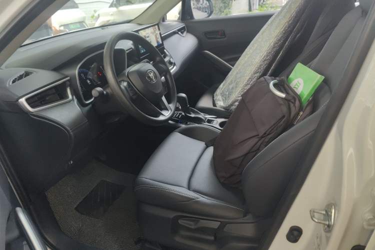 Used Toyota FRONTLANDER 2024 2.0L CVT Elite Plus Edition Left Front Seat
