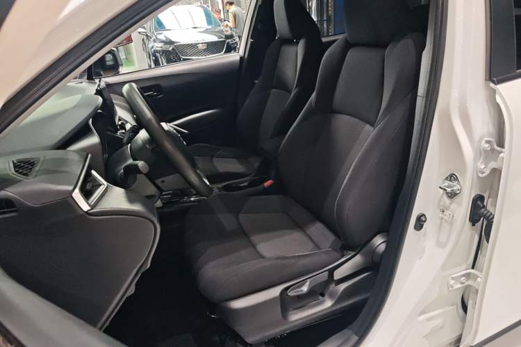 Used Toyota FRONTLANDER 2024 2.0L Smart Electric Hybrid Dual-Engine Leading Edition Left Front Seat